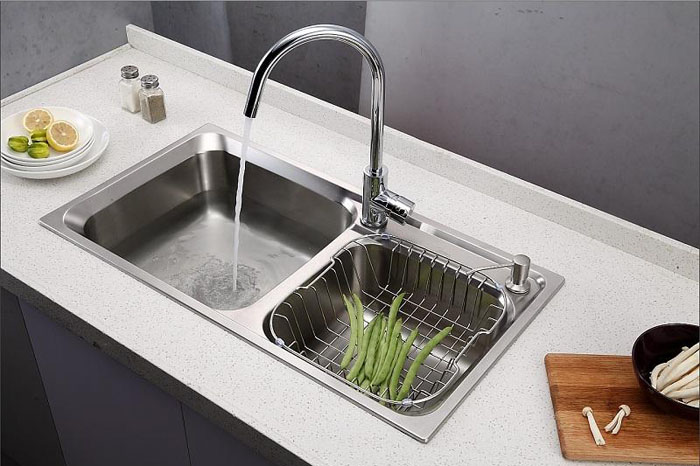 石材水槽與不銹鋼水槽哪種好?