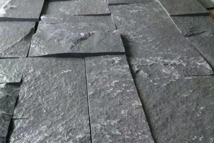 芝麻黑花崗巖成品石材常見(jiàn)尺寸規(guī)格有哪些?