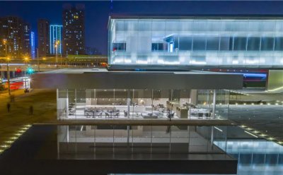 半單元式玻璃幕墻