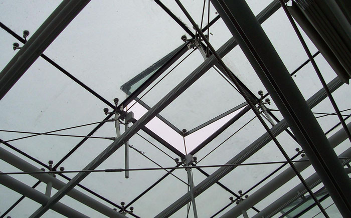 點駁接式玻璃幕墻