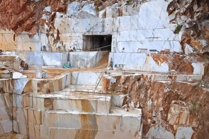 天然石材使用時(shí)需要注意什么呢?