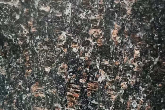 英國棕花崗巖簡介及養(yǎng)護(hù)方法