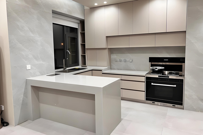 石英石臺(tái)面為何需隔熱與防潮呢？