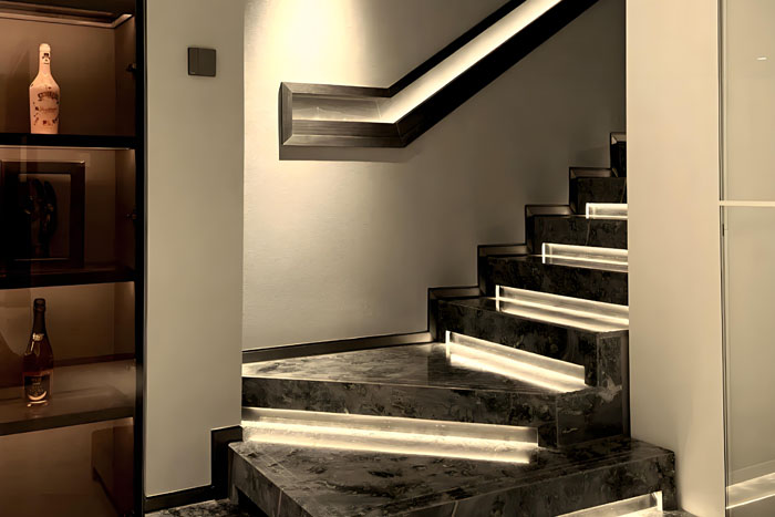 石材吐漿吐黃及銹斑現(xiàn)象產(chǎn)生的原因有哪些呢?